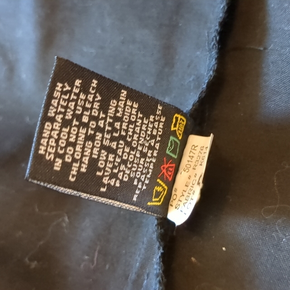 RENUAR COLLECTION Women's Black Cropped Jacket - 8 - Picture 8 of 12